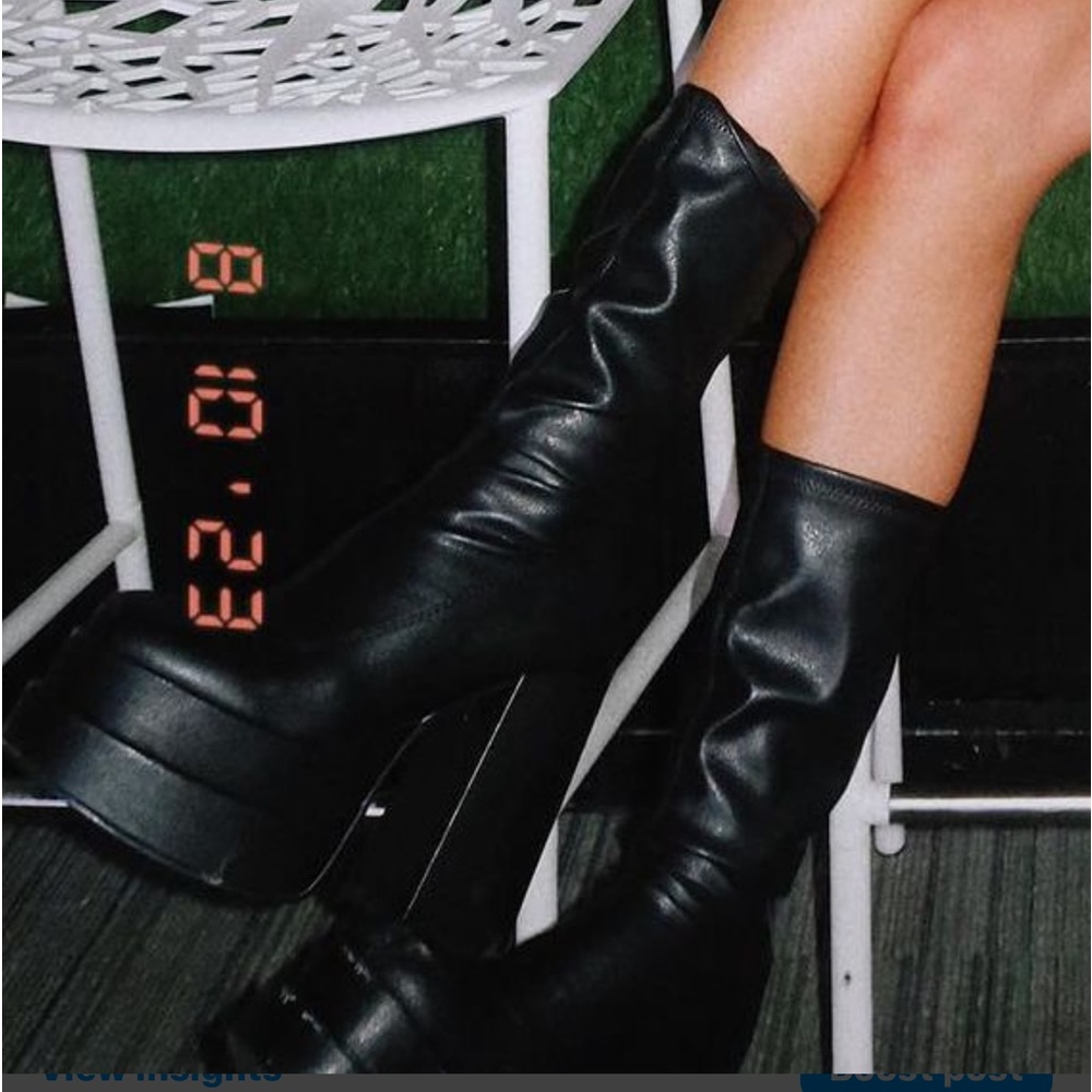STEVE MADDEN BOOTS